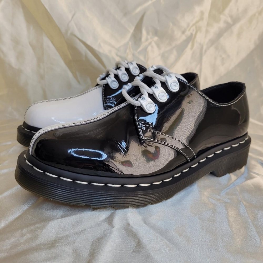 Dr. Martens Tolyo 1461 black/white patent leather oxford shoes